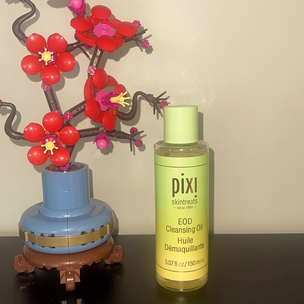 ❤️NEW!!!❤️Pixi EOD Cleansing Oil - Green